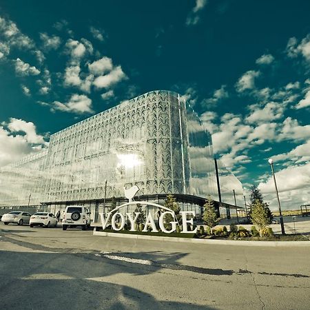 Voyage Hotel Karagandy エクステリア 写真