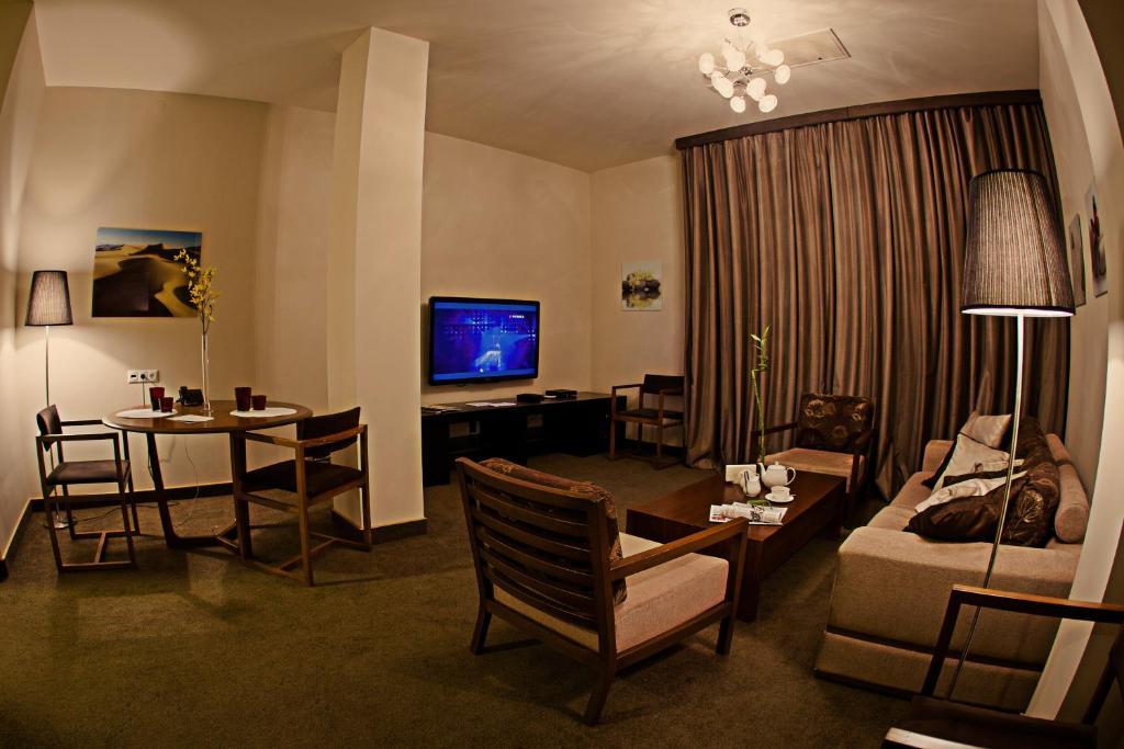Voyage Hotel Karagandy 部屋 写真