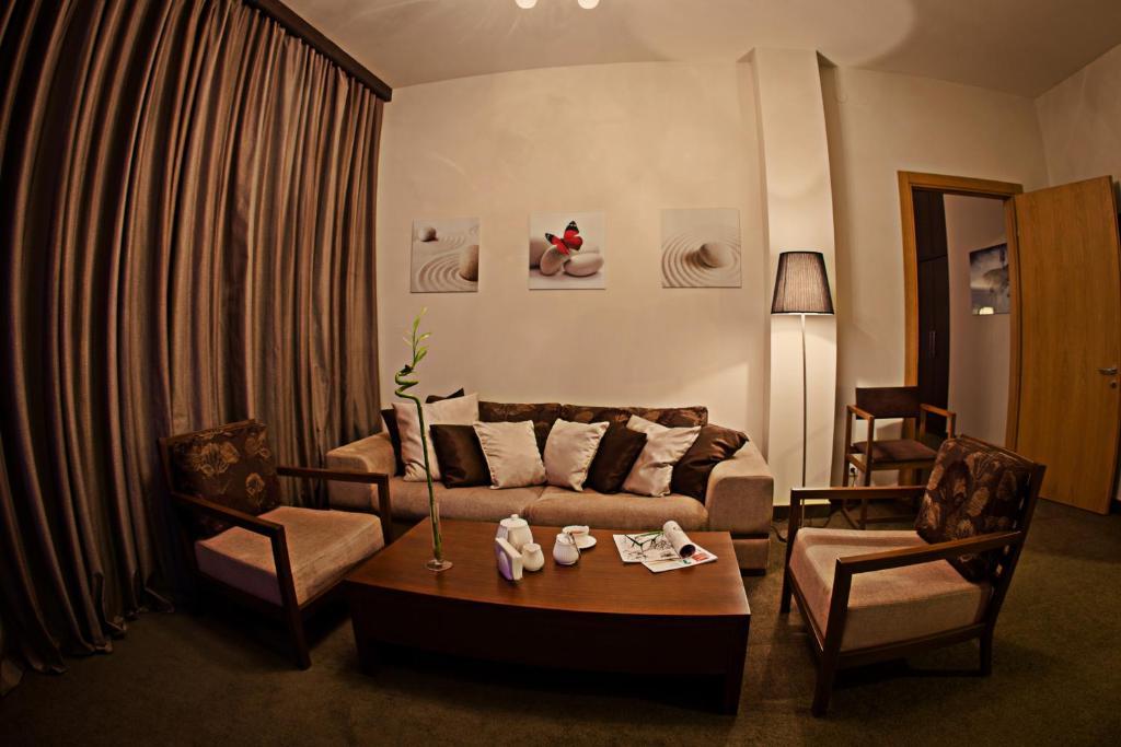 Voyage Hotel Karagandy 部屋 写真
