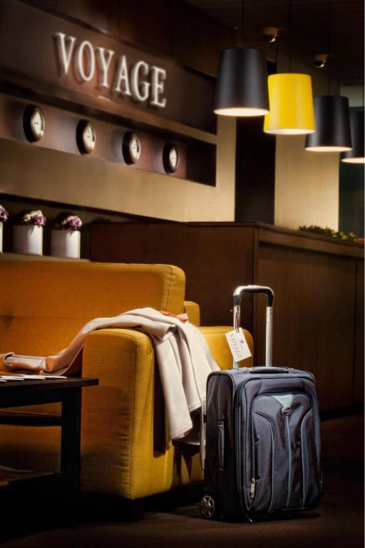Voyage Hotel Karagandy エクステリア 写真