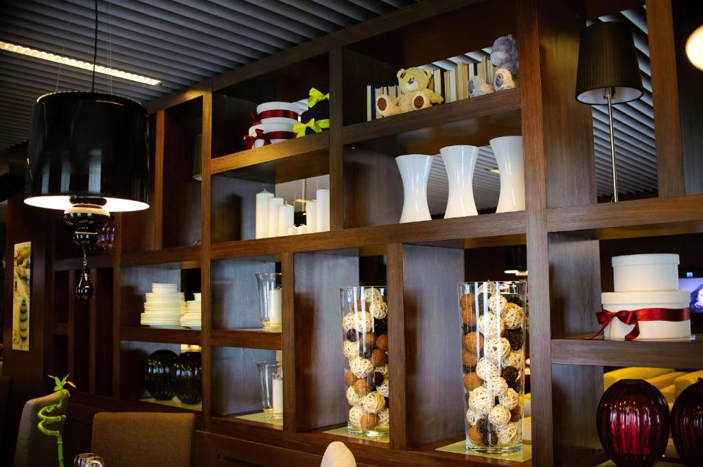 Voyage Hotel Karagandy エクステリア 写真